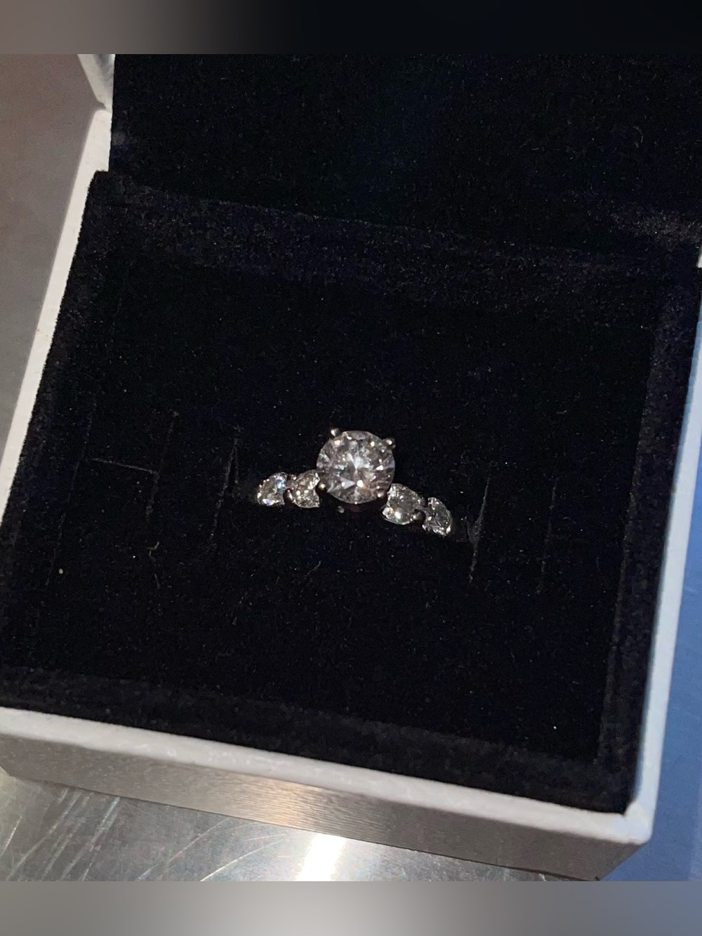 14 karat diamond ring